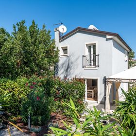 Ház Gyermekes Családok Részére A Tenger Mellett Malinska, Krk - 23624 Malinska