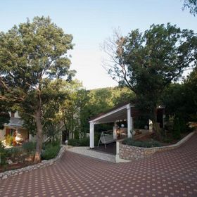 Apartments Luka Povile