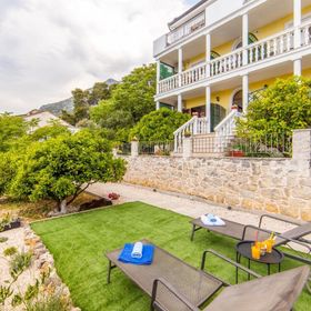 Apartments More Brist