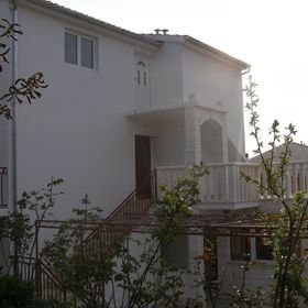 Apartments Marija Hvar II III