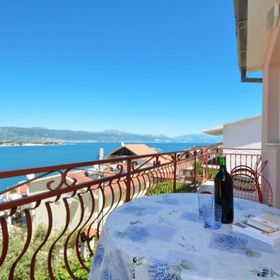 Apartments Sima Trogir