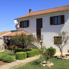 Apartment Blazenka Tkon