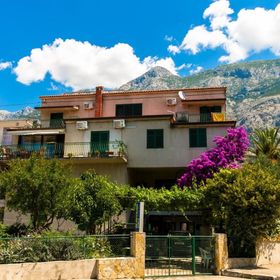 Apartment Srzi Makarska