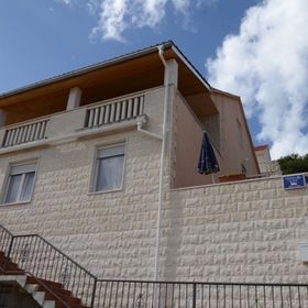 Apartments Iva Postira II