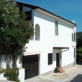 Apartments Ruža Supetarska Draga