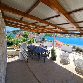 Apartment Sunny Lumbarda