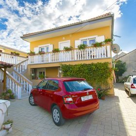 Apartments Nadica Nin