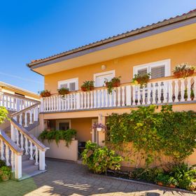 Apartments Nadica Nin