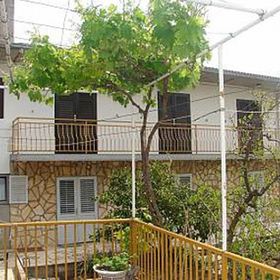 Apartment Marin Tisno