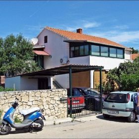 Apartment Vrilo Supetar