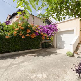 Apartments Sabina Vodice