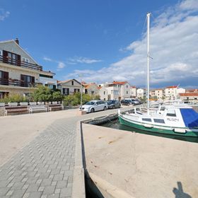 Apartment Mili Betina