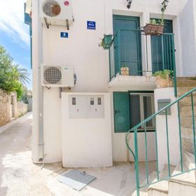 Apartment Sandra Supetar