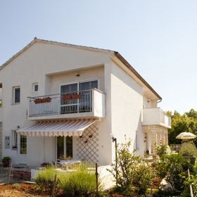 Apartments Luka Vrbnik