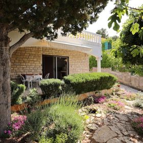 Apartments Djurdja Murter