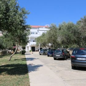 Apartments Boris Novalja