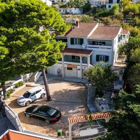 Apartments Anki Zivogosce