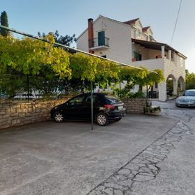 Apartments Jere Sutivan