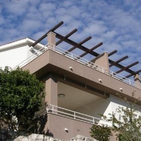 Apartments Ljubi Vinisce