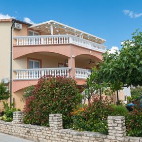 Apartments Jak Vodice