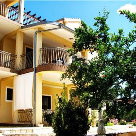 Apartment Ivica Tribunj