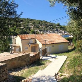 Apartments Roki Vis
