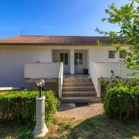 Apartment Ren Kampor