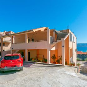 Apartments Orange Duce