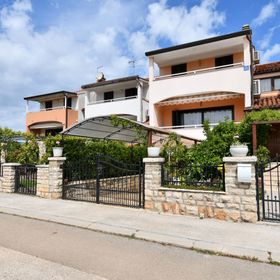 Apartments Vjera Umag