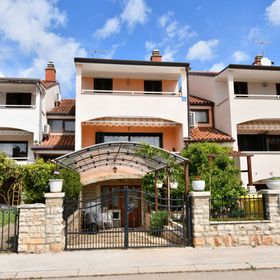 Apartments Vjera Umag
