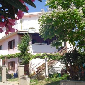 Apartments Nebo Pakostane