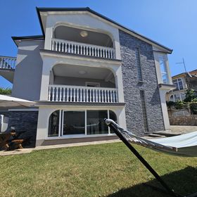 Apartment Kiki Malinska