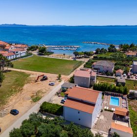 Apartments Mlađo Privlaka