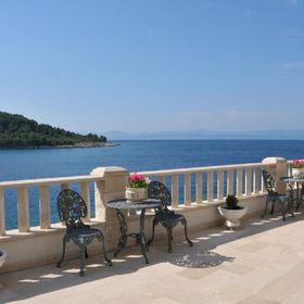 Apartments Sonja Stomorska