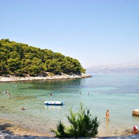 Apartments Nikola Postira