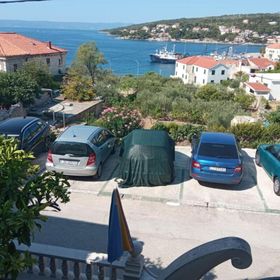 Apartments and Room Anita Sumartin