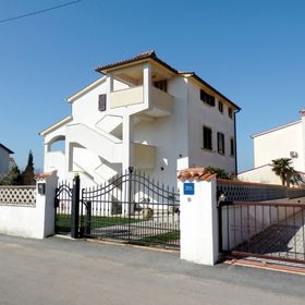 Apartments Med Medulin