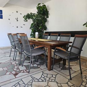 Apartments Nada Sucuraj