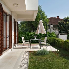 Apartment Marija Okrug Gornji II