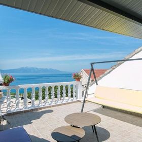 Apartment Jure Brist