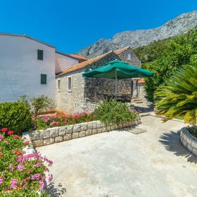 Apartments Horizont Brist