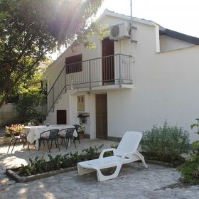 Apartments Neda Sutivan