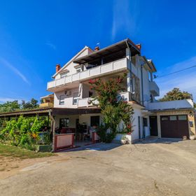 Apartments Davorka Kampor