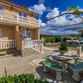 Apartments Mig Supetarska Draga