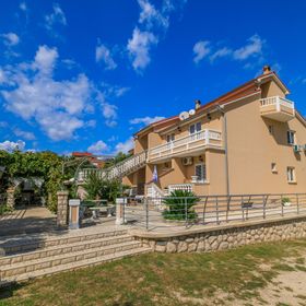 Apartments Mig Supetarska Draga