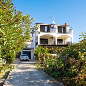 Apartments Brodarica Beach