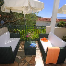 Apartment Rina Okrug Donji