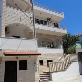 Apartment Vesna Trogir