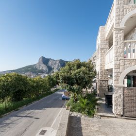 Apartment Sima Omis