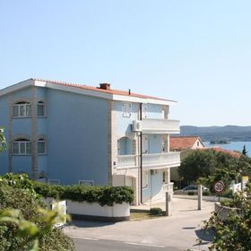 Apartments Vese Sv. Petar